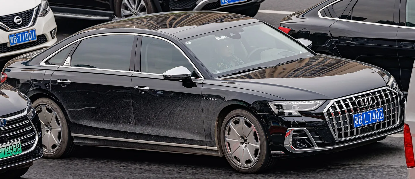 Audi A8L