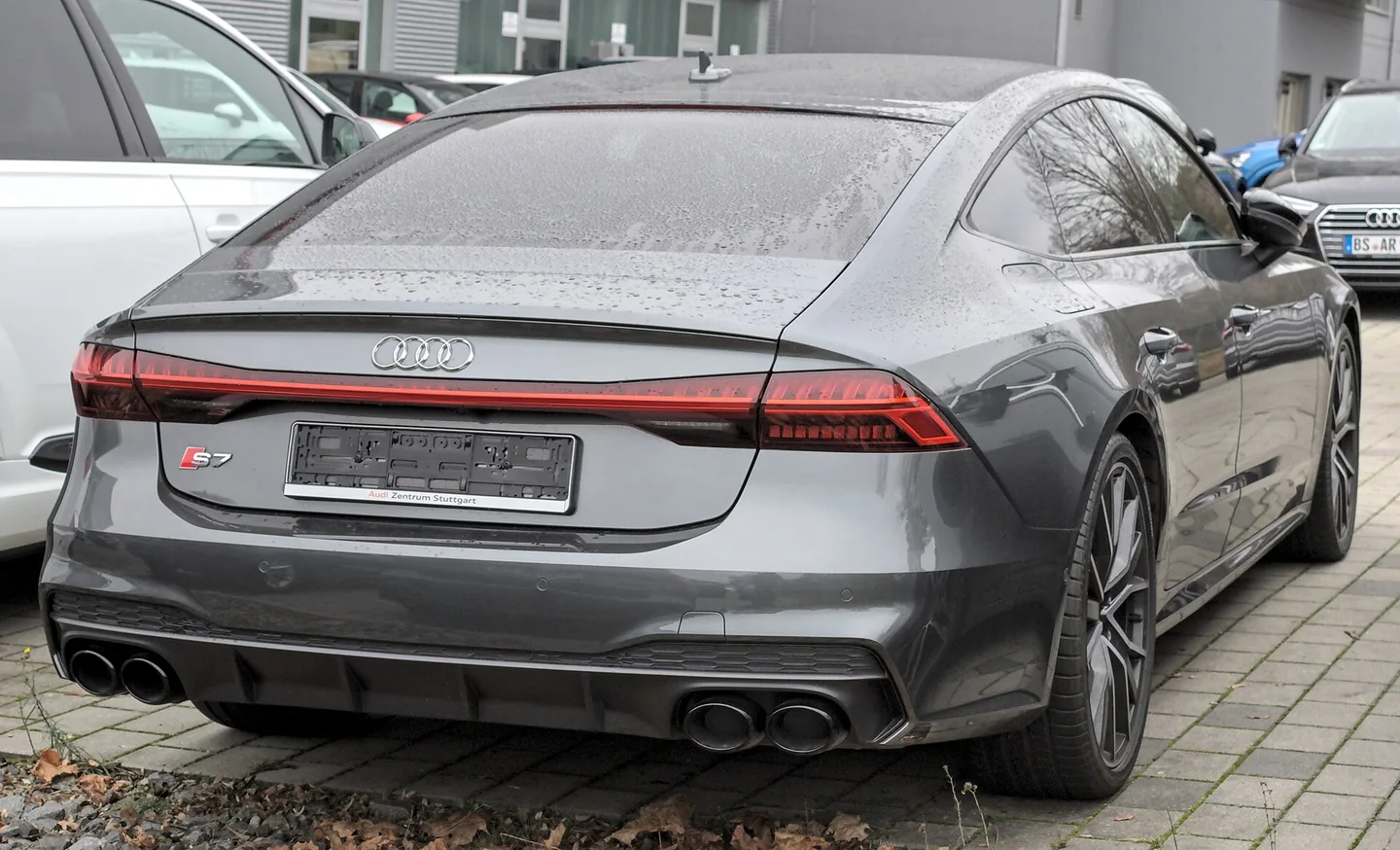Audi S7