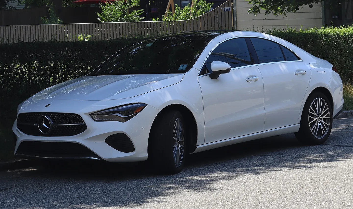 Mercedes-Benz CLA