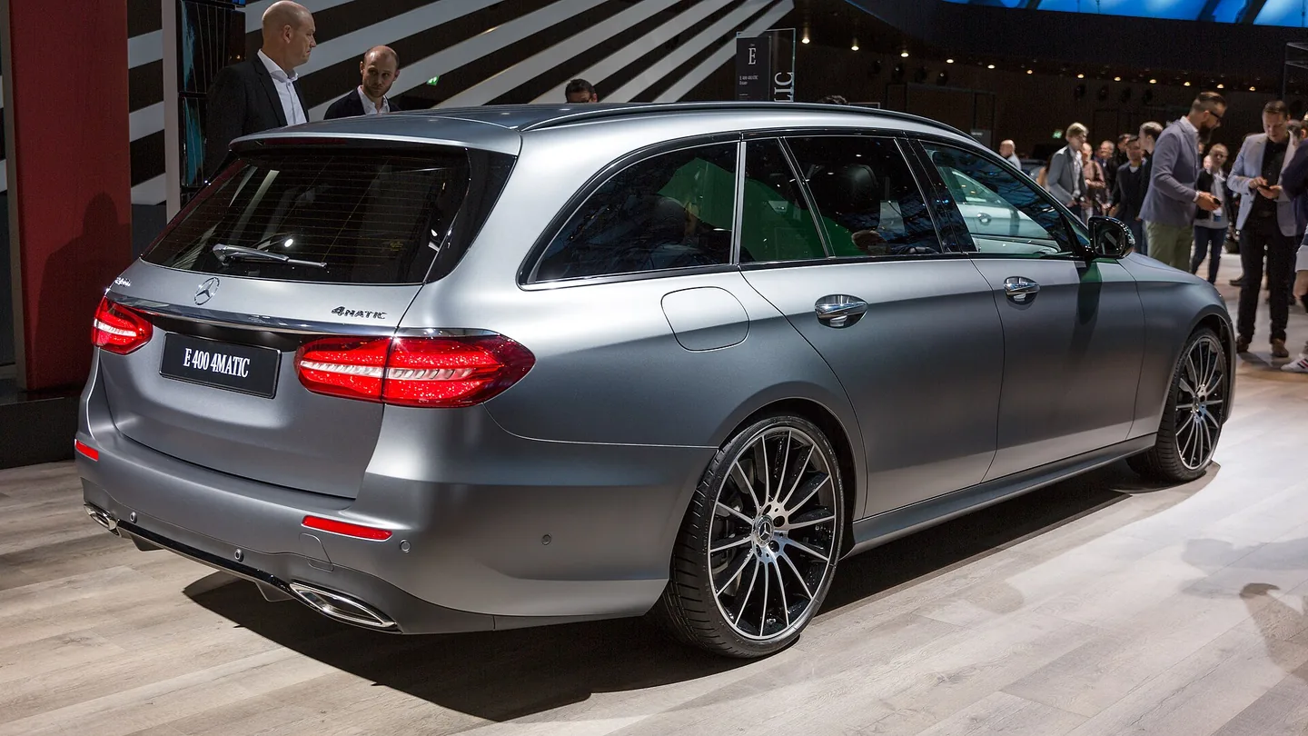 Mercedes-Benz E 400 4MATIC